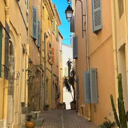 Location In Cannes! Just Renovated! * Cannes