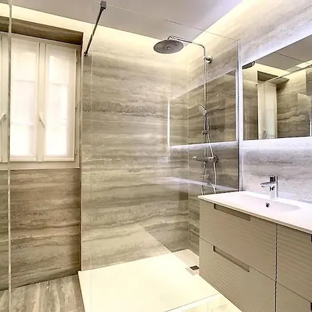 Location In Cannes! Just Renovated! Apartment *