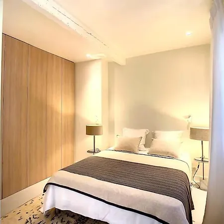 Apartment Location In Cannes! Just Renovated! *